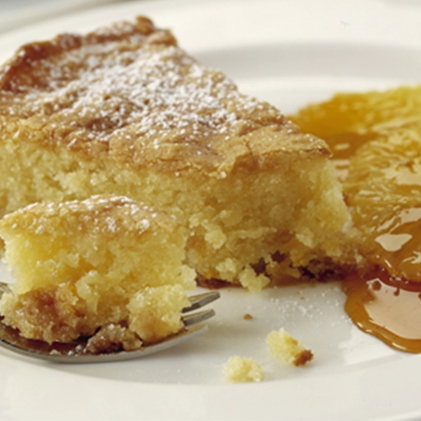 Apricot & Almond Cake with Oranges & Caramel